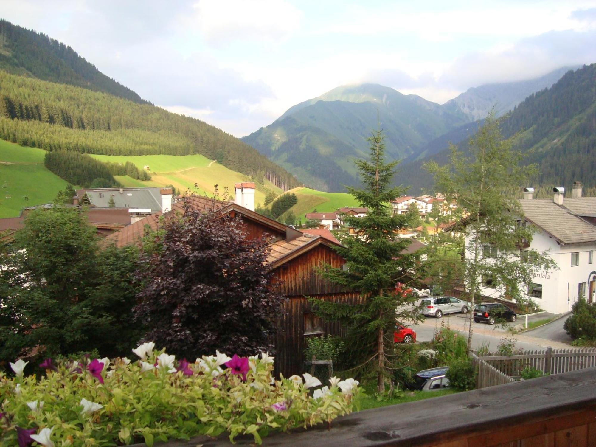 Haus Amann Apartamento