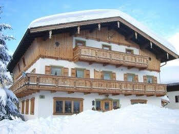 Haus Amann Apartamento *